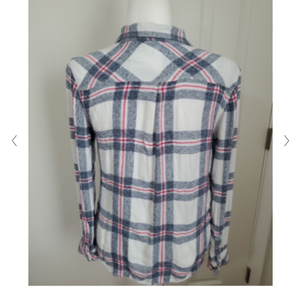Beach lunch lounge collection white blue and red flannel long sleeve shirt